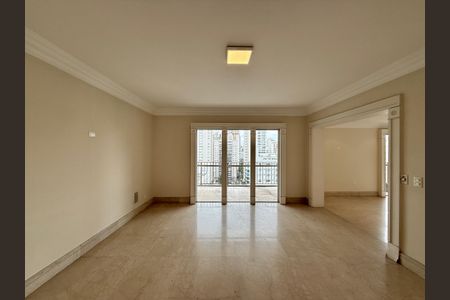 Apartamento à venda com 376m², 3 quartos e 4 vagas Apartamento à venda com 376m², 3 quartos e 4 vagasSala