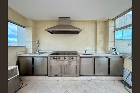 Apartamento à venda com 376m², 3 quartos e 4 vagas Apartamento à venda com 376m², 3 quartos e 4 vagasVaranda Gourmet