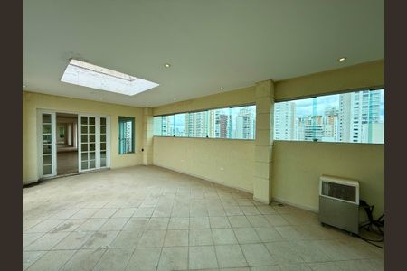 Apartamento à venda com 376m², 3 quartos e 4 vagas Apartamento à venda com 376m², 3 quartos e 4 vagasVaranda Gourmet