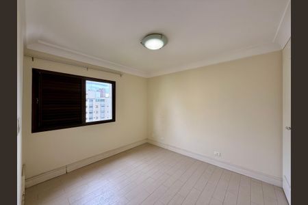 Apartamento à venda com 376m², 3 quartos e 4 vagas Apartamento à venda com 376m², 3 quartos e 4 vagasQuarto 1