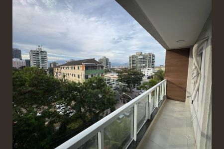 Apartamento à venda com 70m², 2 quartos e 1 vaga