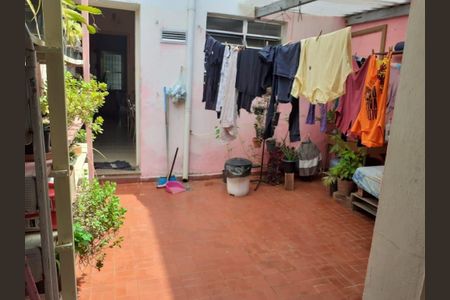 Casa à venda com 120m², 2 quartos e 1 vaga