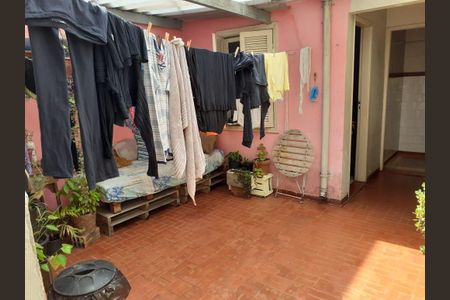 Casa à venda com 120m², 2 quartos e 1 vaga