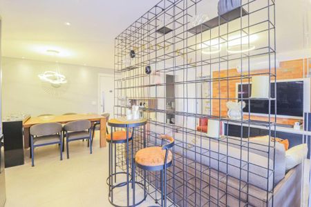 Apartamento à venda com 195m², 3 quartos e 3 vagas