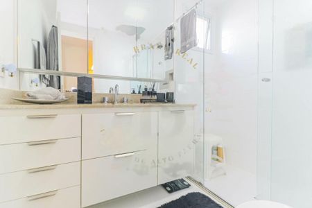 Apartamento à venda com 195m², 3 quartos e 3 vagas