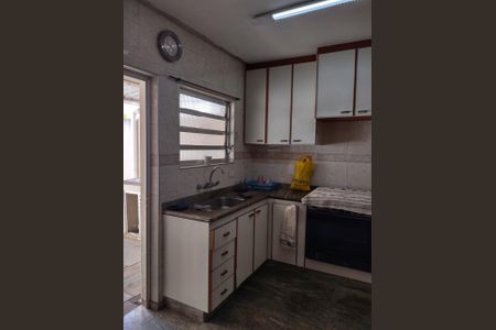 Casa à venda com 349m², 4 quartos e 4 vagas