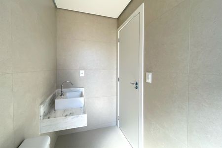 Apartamento à venda com 59m², 2 quartos e 1 vaga Apartamento à venda com 59m², 2 quartos e 1 vagaBanheiro da Suíte 2
