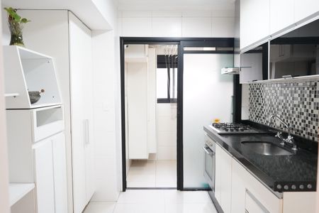 Apartamento à venda com 70m², 2 quartos e 2 vagasCozinha