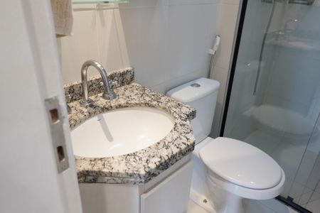 Apartamento à venda com 70m², 2 quartos e 2 vagasBanheiro