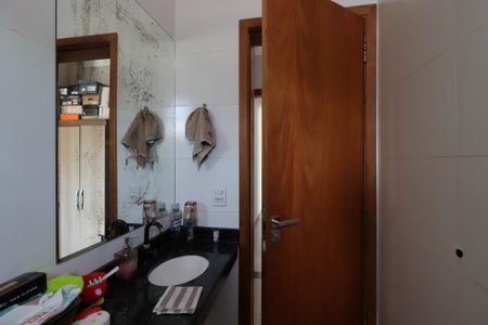 Apartamento à venda com 100m², 2 quartos e 1 vagaBanheiro da Suíte