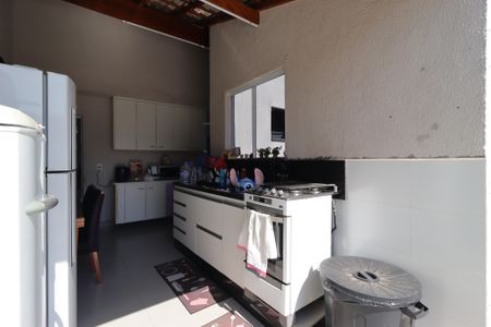 Apartamento à venda com 100m², 2 quartos e 1 vagaCozinha