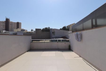Apartamento à venda com 100m², 2 quartos e 1 vagaQuintal