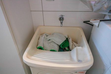 Apartamento à venda com 64m², 2 quartos e 1 vaga Apartamento à venda com 64m², 2 quartos e 1 vagaÁrea de Serviço