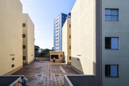 Apartamento para alugar com 58m², 2 quartos e 1 vaga Apartamento para alugar com 58m², 2 quartos e 1 vagaFachada