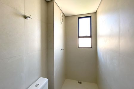 Apartamento à venda com 115m², 3 quartos e 2 vagasBanheiro da Suíte 1