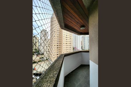 Apartamento à venda com 127m², 3 quartos e 2 vagas Apartamento à venda com 127m², 3 quartos e 2 vagasVaranda da Suíte