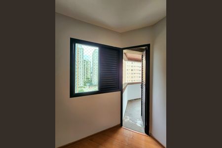 Apartamento à venda com 127m², 3 quartos e 2 vagas Apartamento à venda com 127m², 3 quartos e 2 vagasSuíte