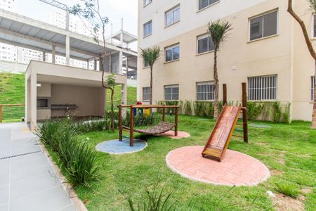 Apartamento para alugar com 32m², 2 quartos e sem vaga Apartamento para alugar com 32m², 2 quartos e sem vagaÁrea comum - Playground