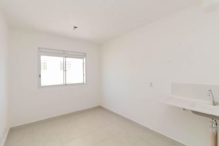 Apartamento para alugar com 32m², 2 quartos e sem vaga Apartamento para alugar com 32m², 2 quartos e sem vagaSala/Cozinha