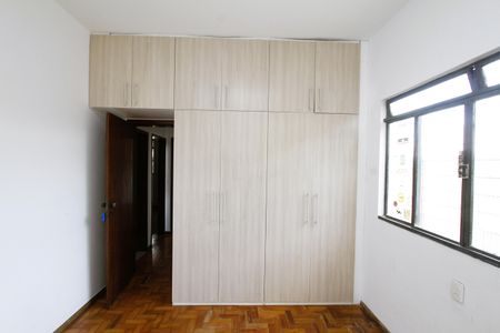 Casa à venda com 366m², 4 quartos e 6 vagasSuíte 3