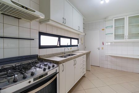 Apartamento para alugar com 125m², 4 quartos e 3 vagasCozinha