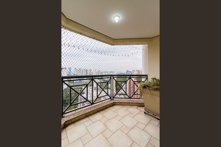 Apartamento para alugar com 125m², 4 quartos e 3 vagasSala