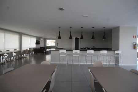 Apartamento à venda com 76m², 3 quartos e 1 vagaÁrea comum - Salão de festas