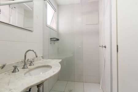 Apartamento à venda com 76m², 3 quartos e 1 vaga Apartamento à venda com 76m², 3 quartos e 1 vagaBanheiro