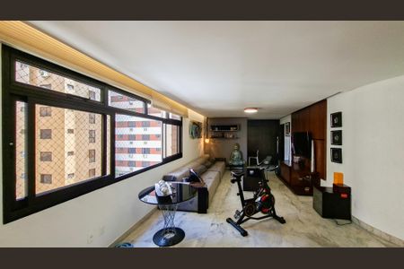 Apartamento à venda com 280m², 4 quartos e 3 vagasSala