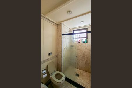 Apartamento à venda com 280m², 4 quartos e 3 vagasBanheiro da Suíte 1