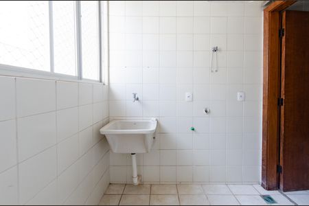 Apartamento à venda com 176m², 4 quartos e 2 vagas Apartamento à venda com 176m², 4 quartos e 2 vagasÁrea de serviço