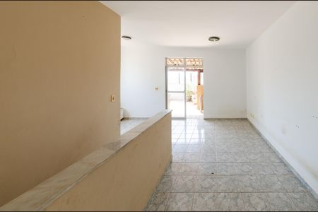 Apartamento à venda com 176m², 4 quartos e 2 vagas Apartamento à venda com 176m², 4 quartos e 2 vagasSala 2