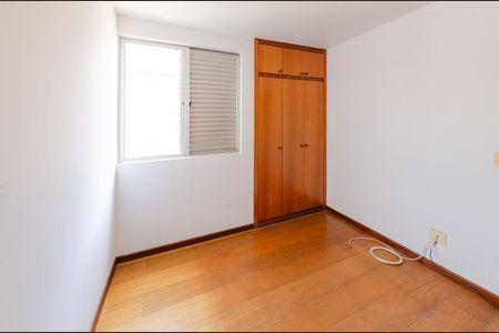 Apartamento à venda com 176m², 4 quartos e 2 vagas Apartamento à venda com 176m², 4 quartos e 2 vagasQuarto 1