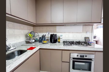 Apartamento à venda com 75m², 3 quartos e 1 vagaCozinha