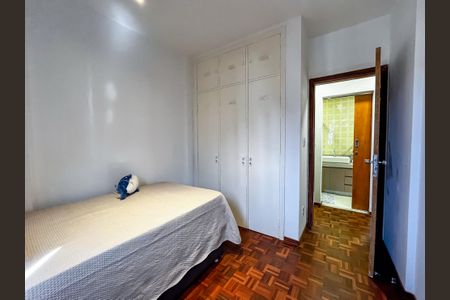 Apartamento à venda com 75m², 3 quartos e 1 vagaQuarto 2