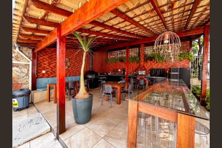 Apartamento à venda com 75m², 3 quartos e 1 vagaÁrea comum