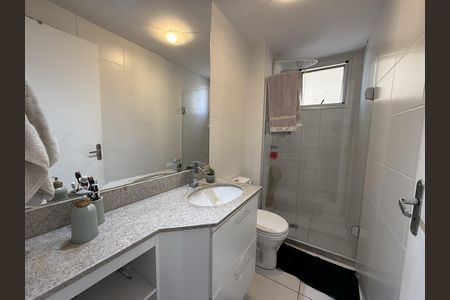 Apartamento à venda com 80m², 3 quartos e 1 vaga Apartamento à venda com 80m², 3 quartos e 1 vagaBanheiro