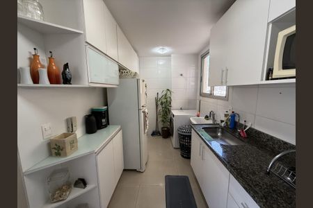 Apartamento à venda com 80m², 3 quartos e 1 vaga Apartamento à venda com 80m², 3 quartos e 1 vagaCozinha