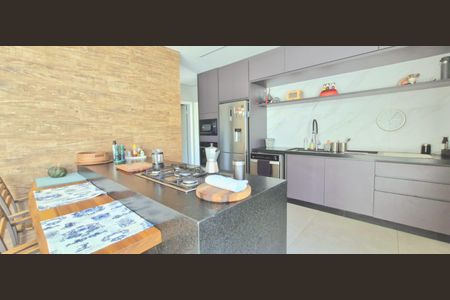 Casa de condomínio à venda com 233m², 3 quartos e 4 vagasCozinha