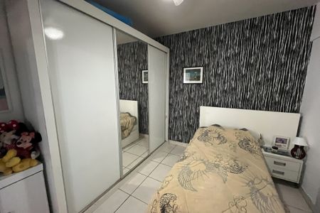 Casa à venda com 350m², 4 quartos e 2 vagas Casa à venda com 350m², 4 quartos e 2 vagasQuarto 1