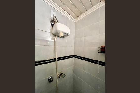 Casa à venda com 141m², 3 quartos e 4 vagas Casa à venda com 141m², 3 quartos e 4 vagasBanheiro