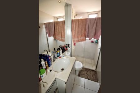 Apartamento à venda com 90m², 3 quartos e 2 vagasBanheiro 2