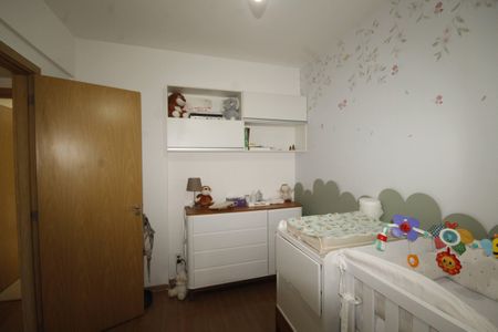 Apartamento à venda com 90m², 3 quartos e 2 vagasQuarto 1