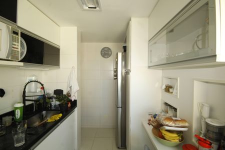 Apartamento à venda com 90m², 3 quartos e 2 vagasCozinha