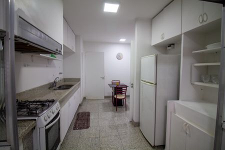 Apartamento à venda com 110m², 3 quartos e 1 vaga Apartamento à venda com 110m², 3 quartos e 1 vagaCozinha