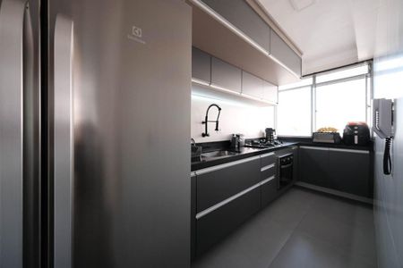 Apartamento à venda com 90m², 2 quartos e 1 vagaCozinha