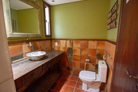 Casa para alugar com 800m², 4 quartos e 5 vagasBanheiro 3