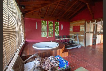 Casa para alugar com 800m², 4 quartos e 5 vagasÁrea comum