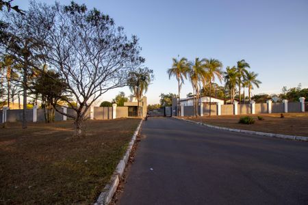 Casa para alugar com 800m², 4 quartos e 5 vagasÁrea comum