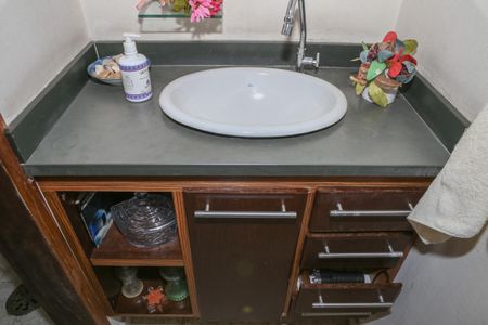 Casa à venda com 537m², 3 quartos e sem vaga Casa à venda com 537m², 3 quartos e sem vagaLavabo
